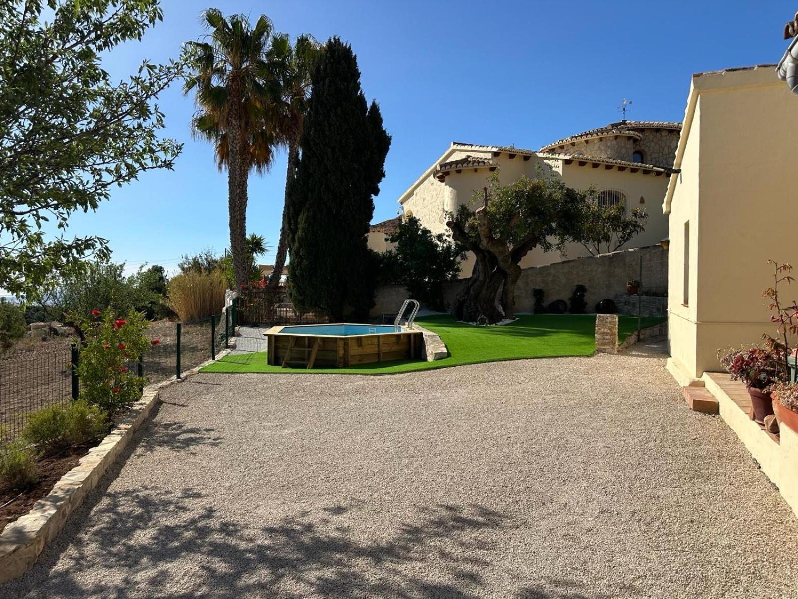 Chalet situado en una zona muy tranquila de Calpe Exterior foto